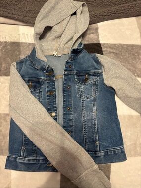 Kids Denim Jacket with Gray Hooded Sleeves - Comfortable Layering